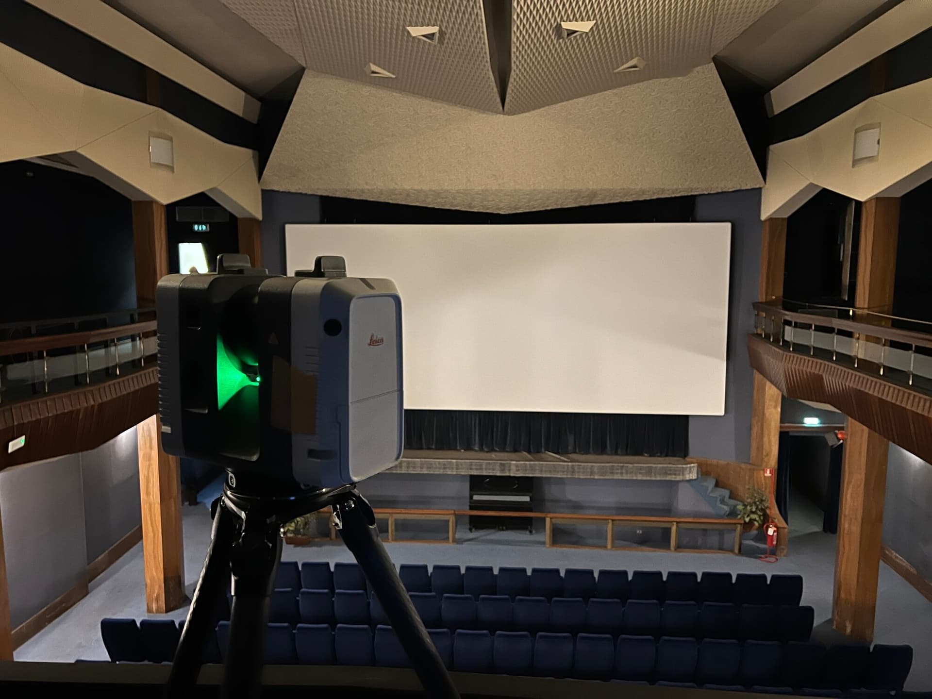 Laser scanner 3D durante un rilievo architettonico